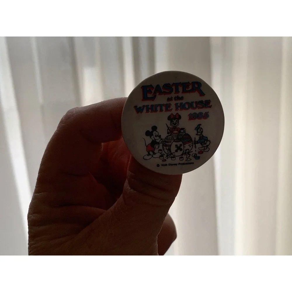 Easter At The White House 1985 Pin, Walt Disney Badge 1985